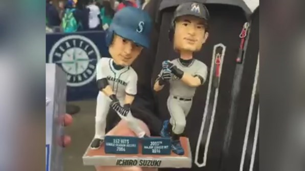 Mariners fans snatch up Ichiro bobbleheads in M's, Marlins